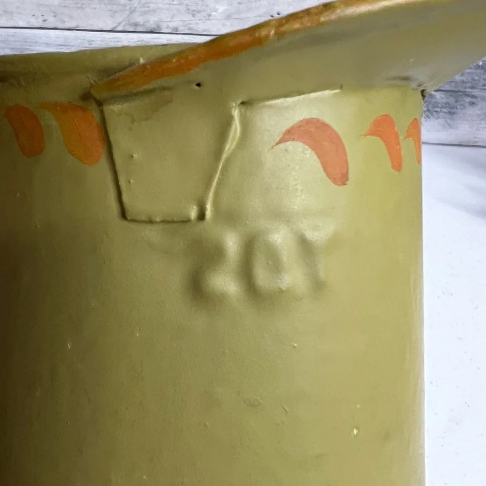N/A some paint
